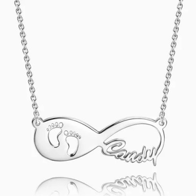 Collar con nombre infinito de huella de bebé